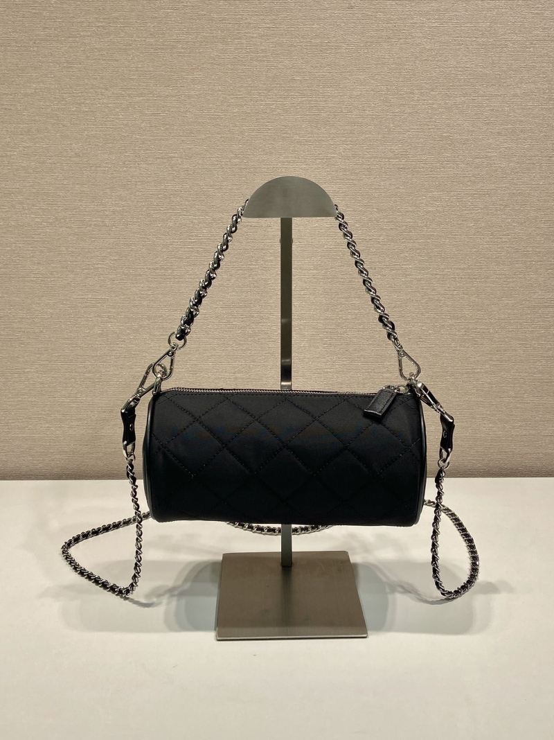 Pra*a hobo bags